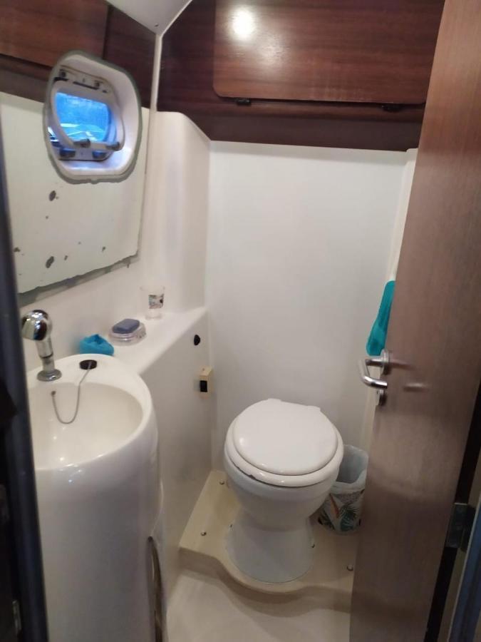 Imagine972 Martinique Bateau Hotel A Quai Le Marin 3 Cabines 3 Salles De Bains 6 Pers Maxi Eksteriør bilde